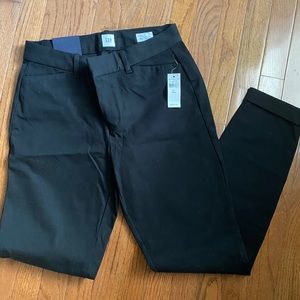 GAP Pants NWT